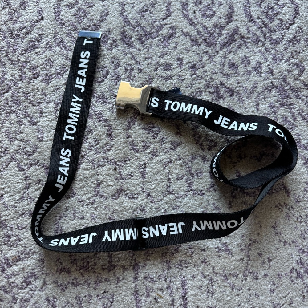 Tommy Jeans Trendy Metal Buckle Ribbon Belt